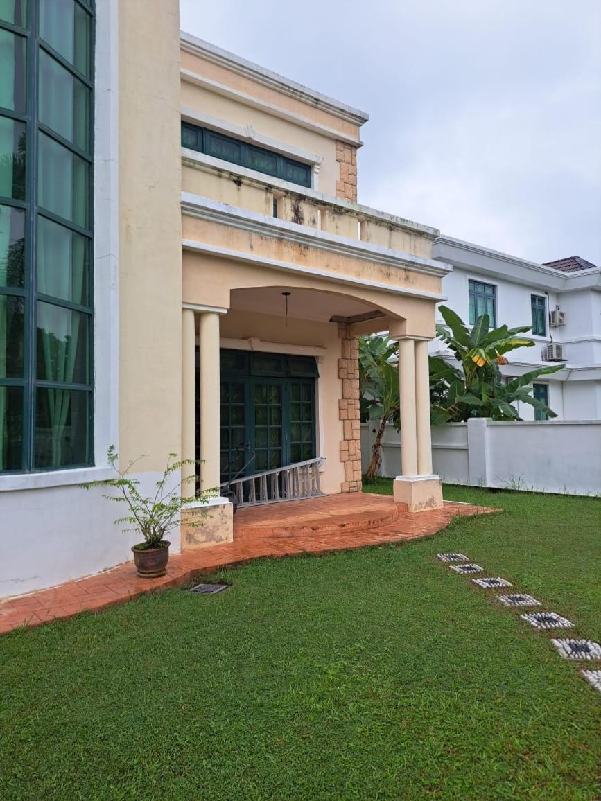 Villa Shamir Σεπάνγκ Εξωτερικό φωτογραφία
